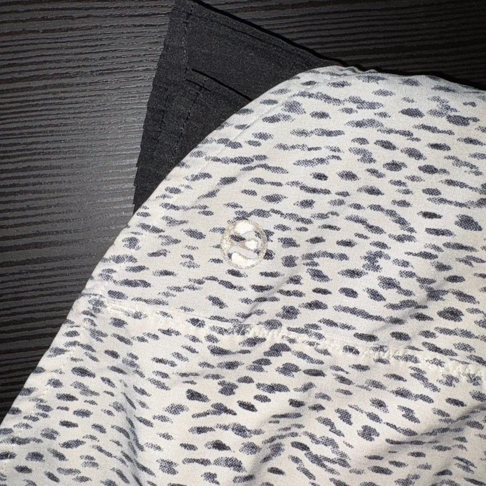 Lululemon Athletica White and Black Athletic Shorts - Picture 3 of 4